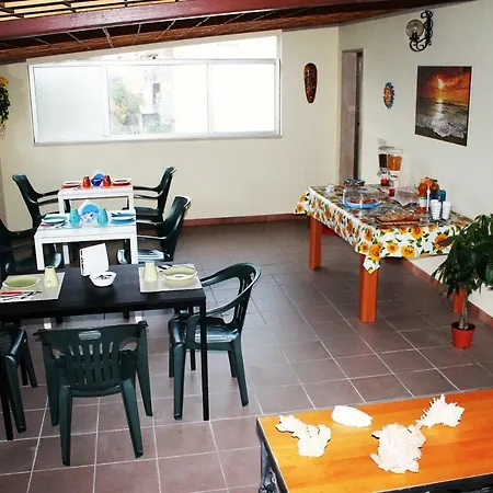 Bed & Breakfast Sunbeach *